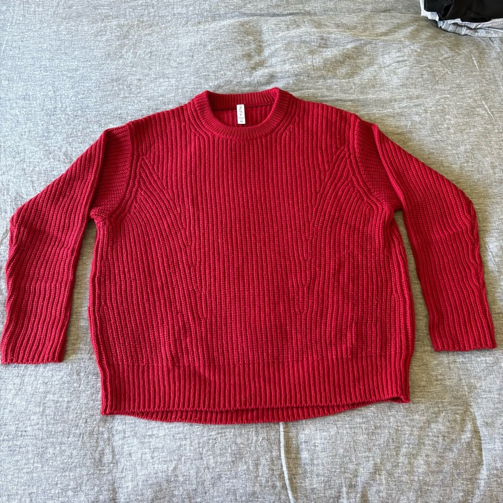 Athleta sweater
